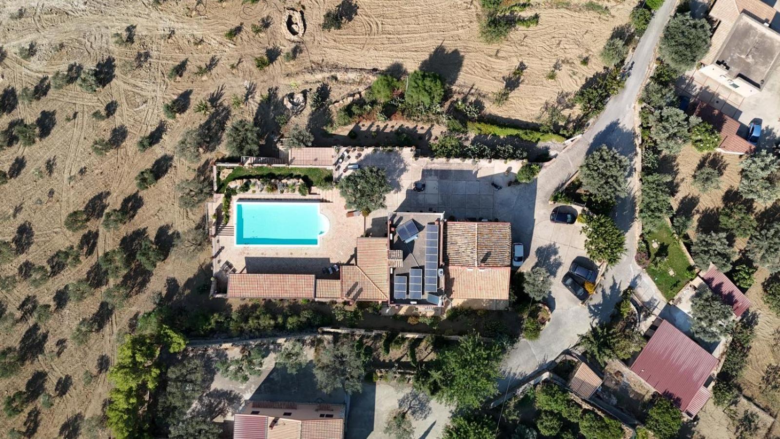 B&B A Robba de Pupi Agrigento Exterior foto