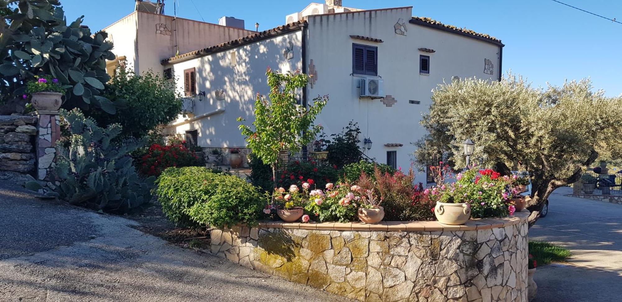 B&B A Robba de Pupi Agrigento Exterior foto