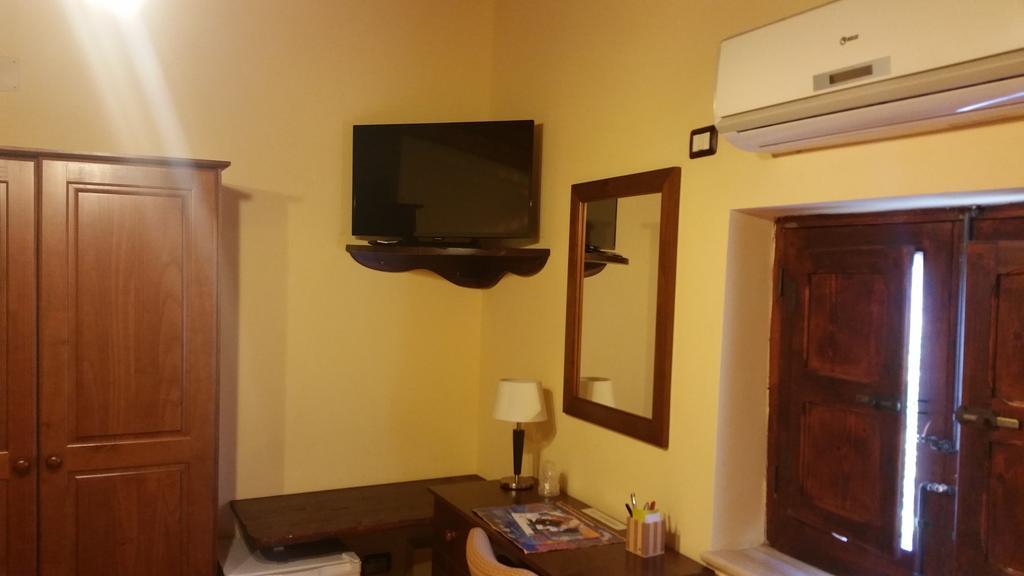 B&B A Robba de Pupi Agrigento Exterior foto